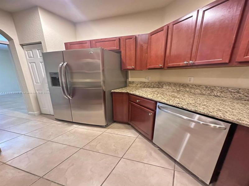 Property photo # 2
