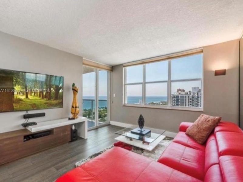 Berkley South Apt #19H