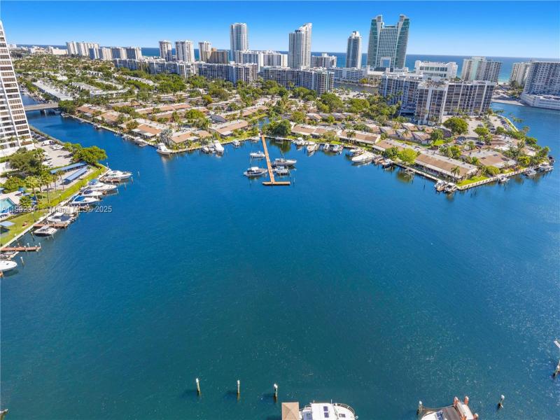 Condo for sale at Anchor Bay Club PH2A