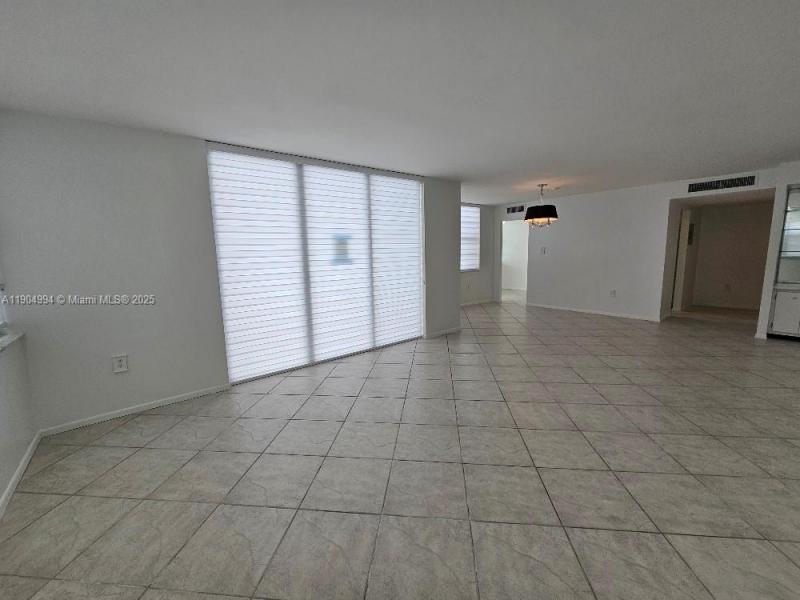 Condo for sale at Del Prado South Tower 204