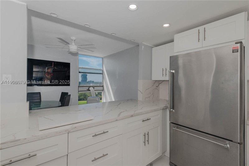 Comprar apartamento en Coronado I 1221