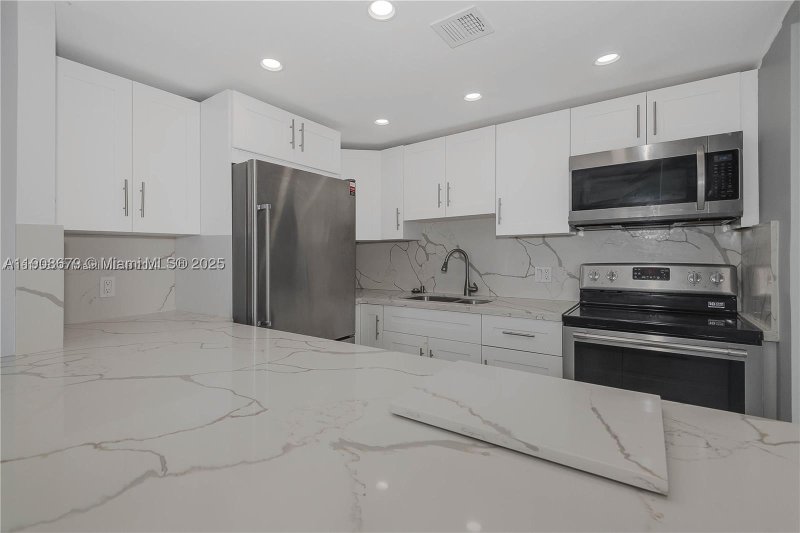 Comprar apartamento en Coronado I 1221