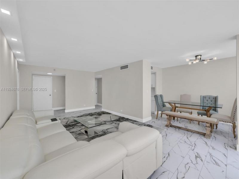 Comprar apartamento en Winston Towers 1415