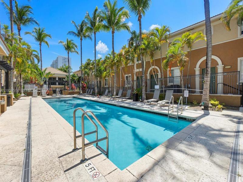 Comprar apartamento en Aventi at Aventura 205