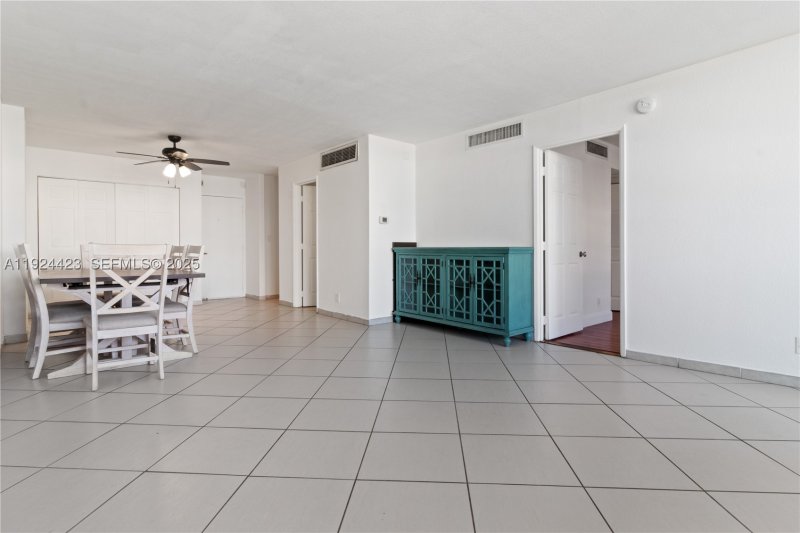 Comprar apartamento en Aquasol 11B