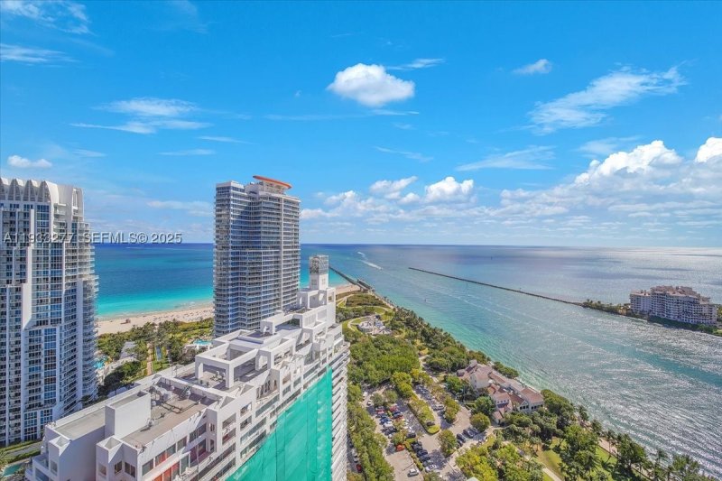 Condo for sale at Portofino Tower 3402
