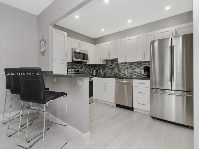 Property photo # 4