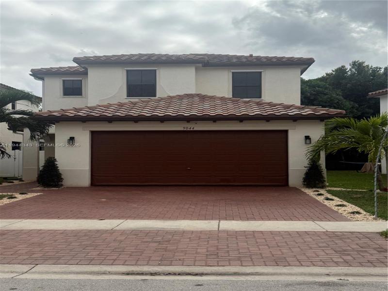 Property photo # 0