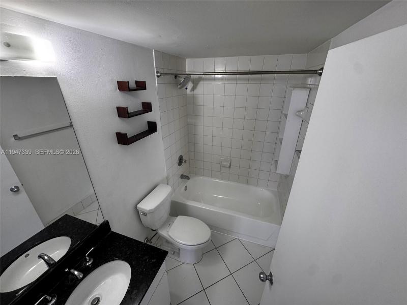 Property photo # 4