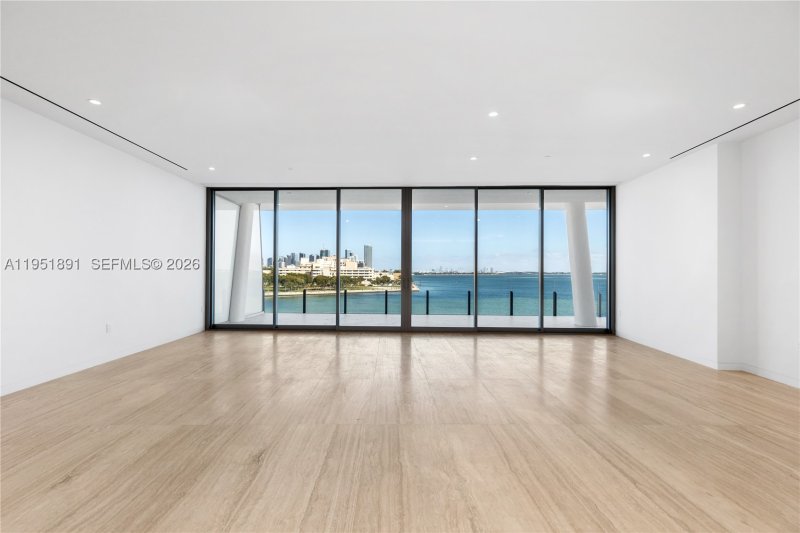 Condo for sale at Vita at Grove Isle L501