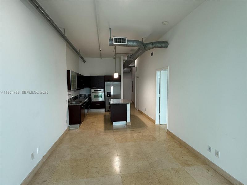 Comprar apartamento en Uptown Marina Lofts 319