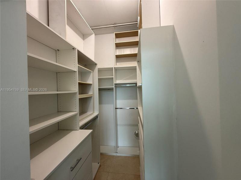 Comprar apartamento en Uptown Marina Lofts 319