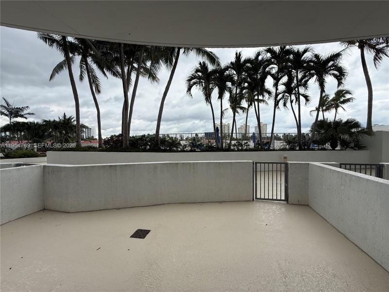 Comprar apartamento en Uptown Marina Lofts 319