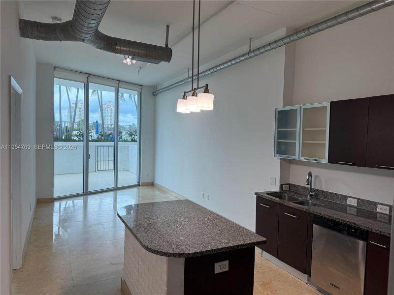 Comprar apartamento en Uptown Marina Lofts 319