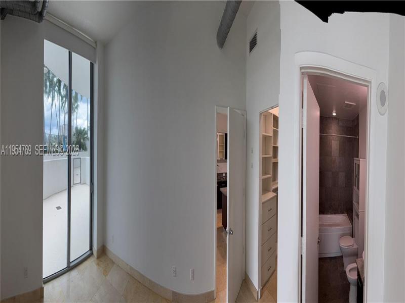 Comprar apartamento en Uptown Marina Lofts 319