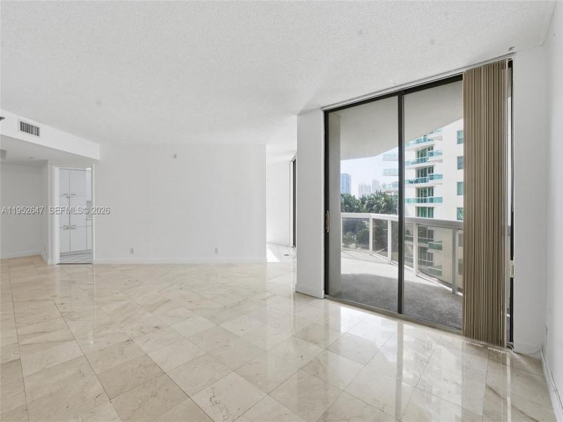 Comprar apartamento en The Landmark 502
