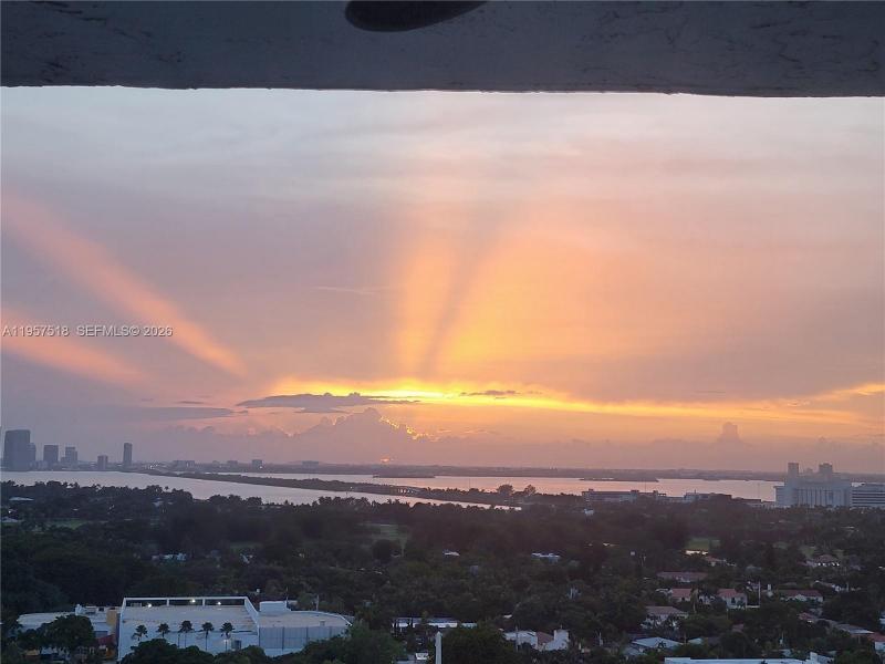 Comprar apartamento no Mirasol Ocean Towers 2301