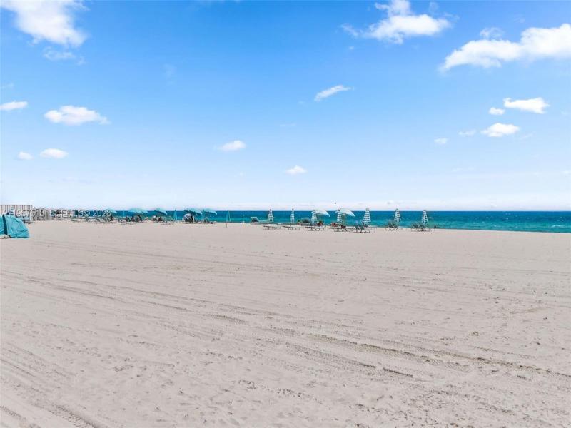 Comprar apartamento no Mirasol Ocean Towers 2301