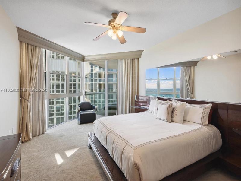 Apartment for rent at Renaissance on the Ocean 602