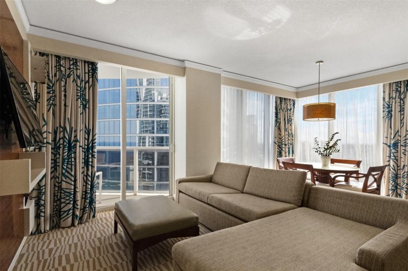 Trump International Sonesta Beach Resort