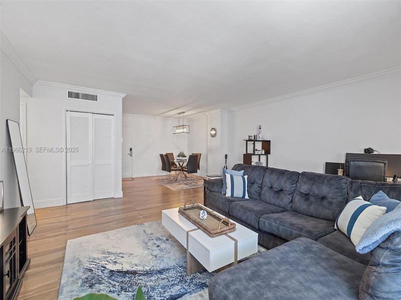 Property photo # 2