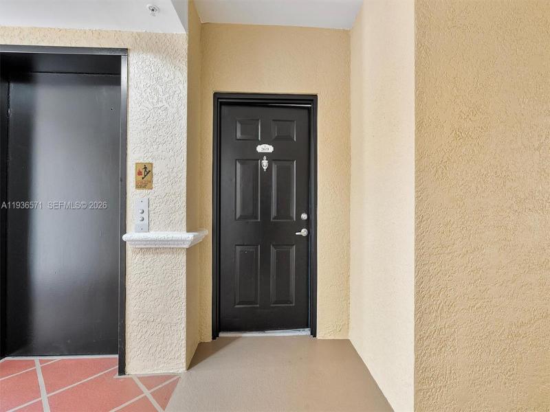Comprar apartamento en Porto Bellagio 2619