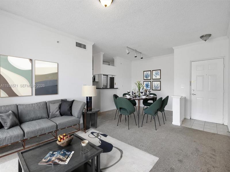 Comprar apartamento en Porto Bellagio 2619