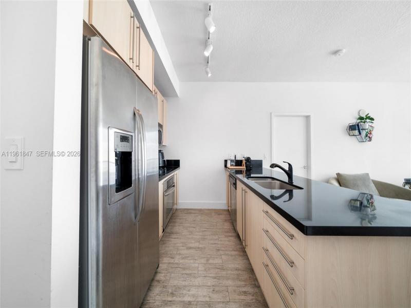 Property photo # 9