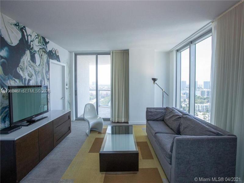 Comprar apartamento en Sole 2406