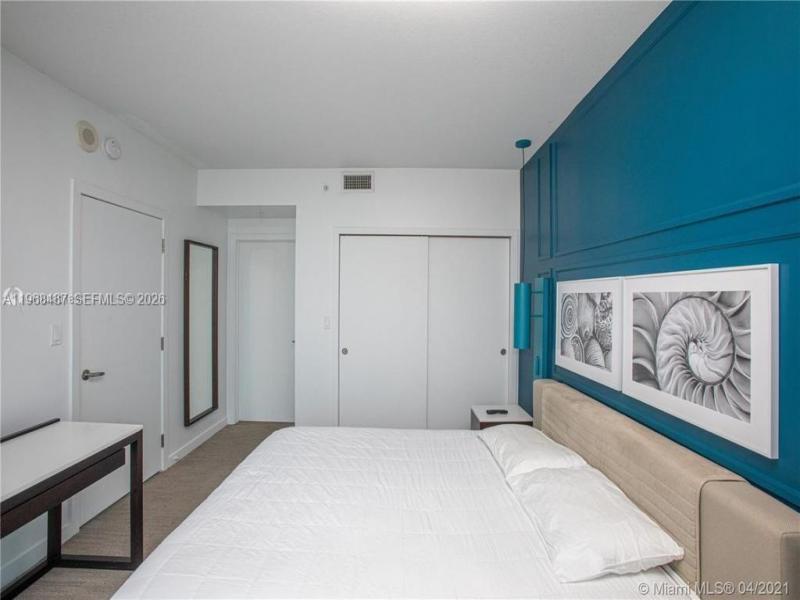 Comprar apartamento en Sole 2406