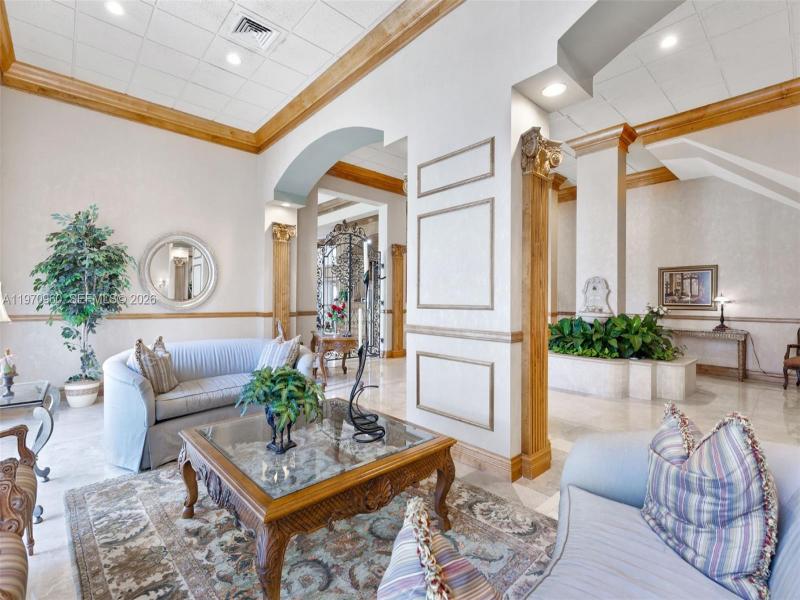 Condo for sale at Plaza South 2K