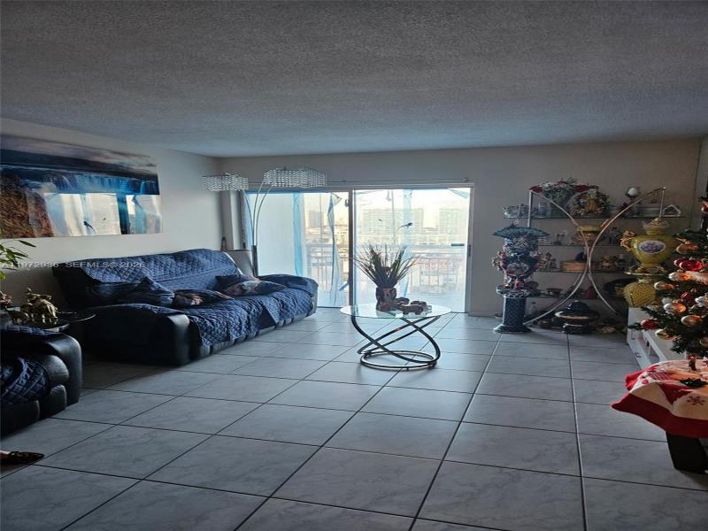 Comprar apartamento en Coastal Towers 1624