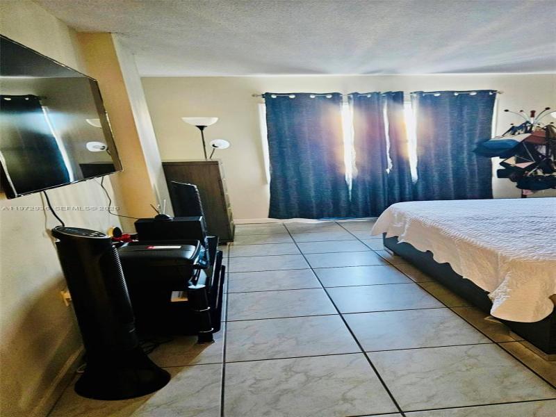 Comprar apartamento en Coastal Towers 1624
