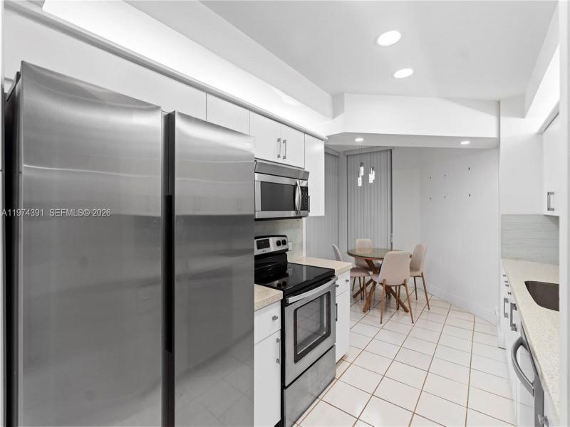 Property photo # 4