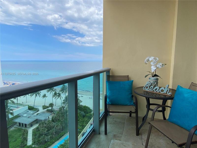 Apartment for rent at The Wave Condo 1104