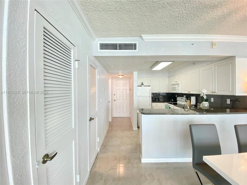 Apartment for rent at The Wave Condo 1104
