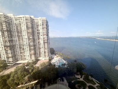 Brickell Townhouse Apt #18F