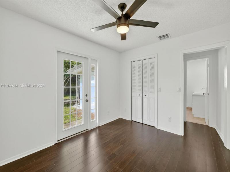 Property photo # 4