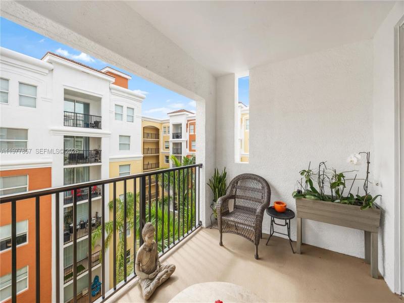 Comprar apartamento en Porto Bellagio 1810