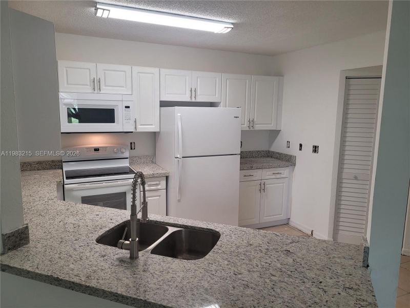 Property photo # 6