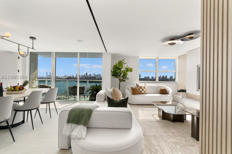 Floridian Apt #1203/1205