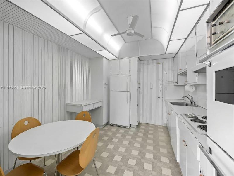 Comprar apartamento en Crystal House 5M