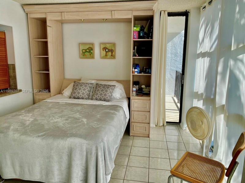 Condo for sale at Oceanview Park 222