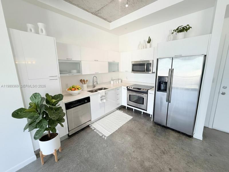 Property photo # 2