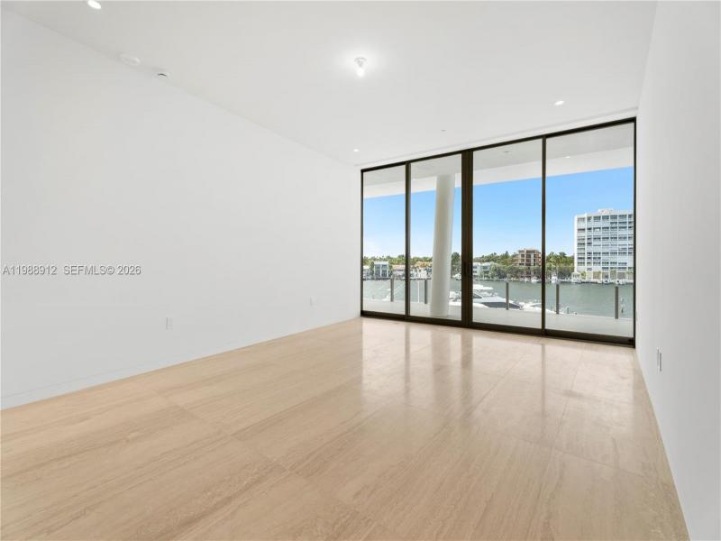 Condo for sale at Vita at Grove Isle S303
