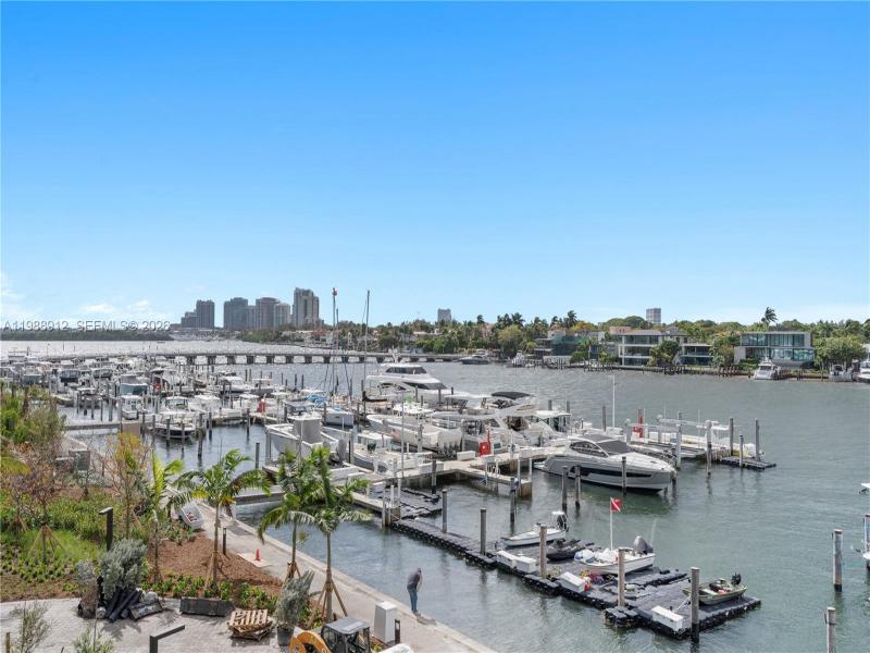 Condo for sale at Vita at Grove Isle S303