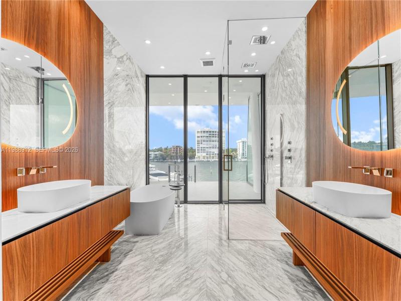 Condo for sale at Vita at Grove Isle S303