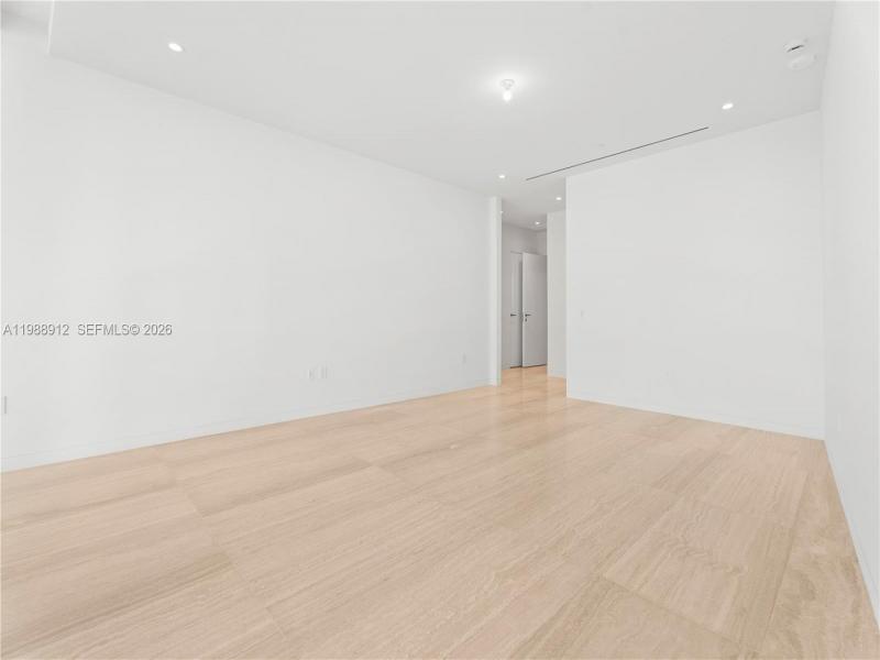 Condo for sale at Vita at Grove Isle S303