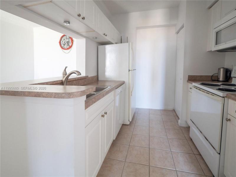 Property photo # 8