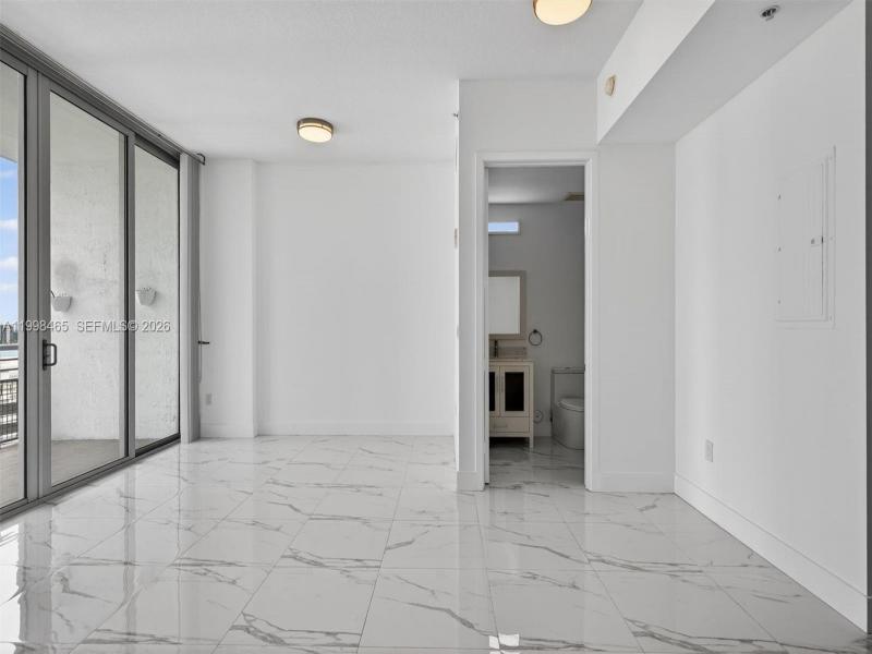 Comprar apartamento en Edgewater Lofts 1003